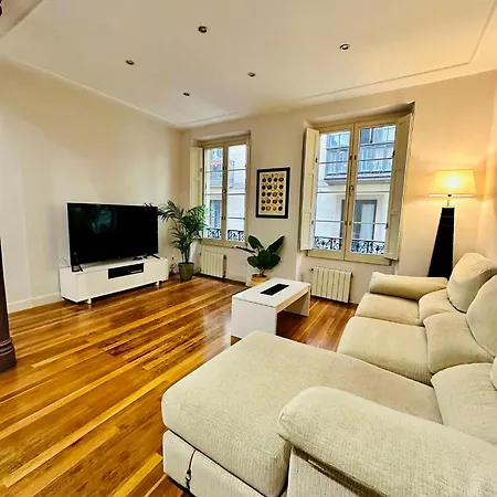 Old Town Center By Sleep In Apartment