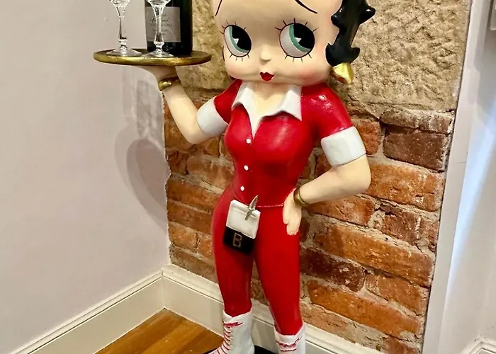 Old Town Center 110m By Sleep In Apartmán